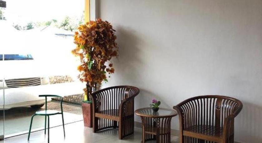 Hotel Kaisar Tarakan Exterior photo